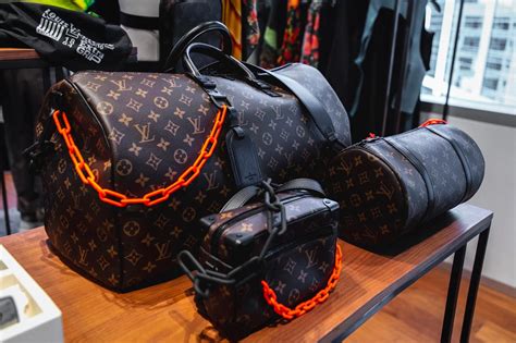 lv bags virgil abloh|Louis Vuitton Virgil Abloh, Edizione da collezione.